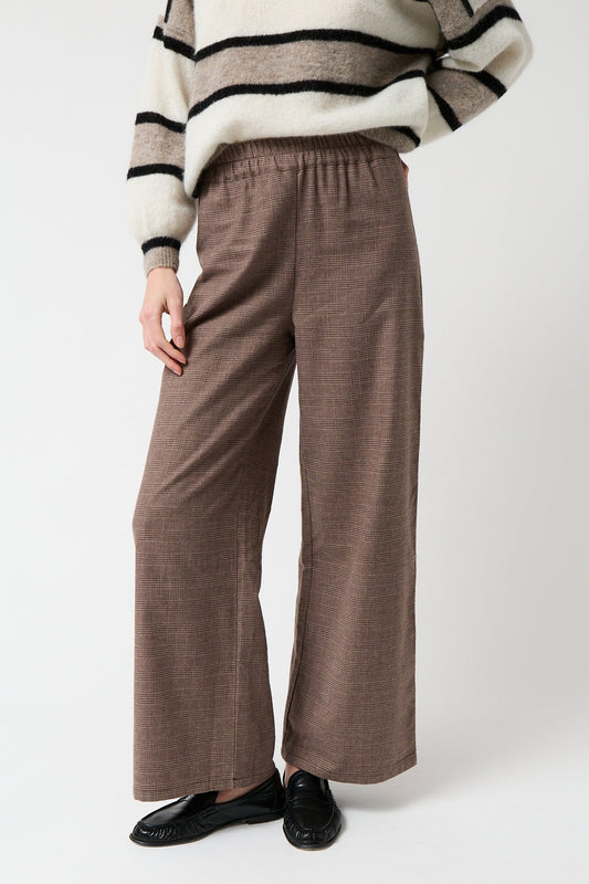 amt. - Nut Pants Tartan Brown