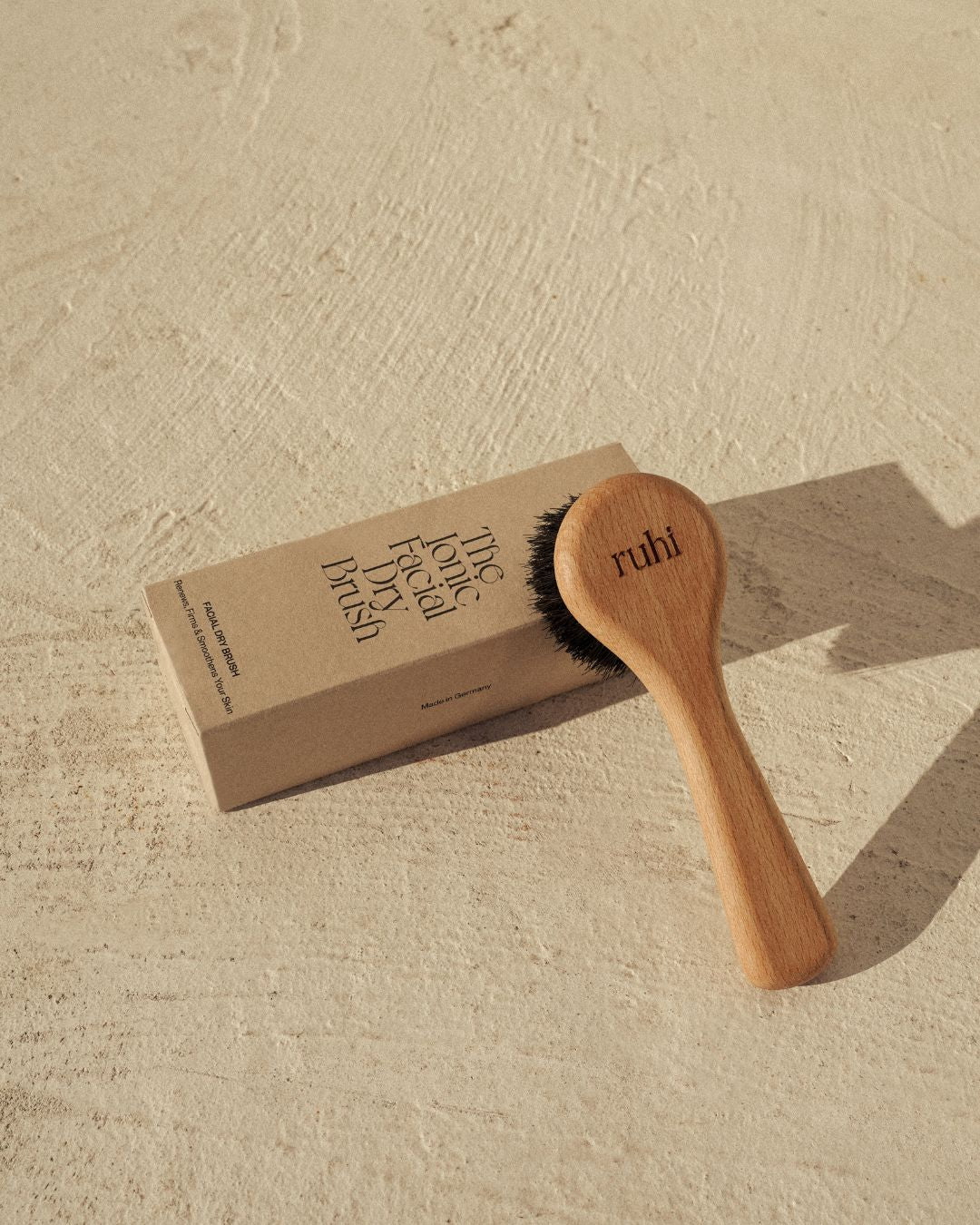 ruhi - The Ionic Facial Dry Brush 1Stk. - WERTE FREUNDE
