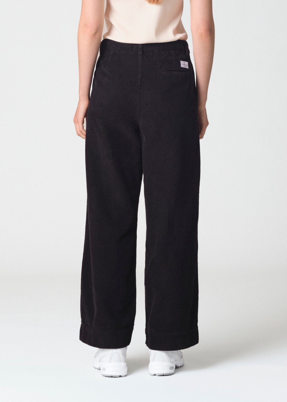 Klitmøller - Lydia jumbo corduroy pants Black