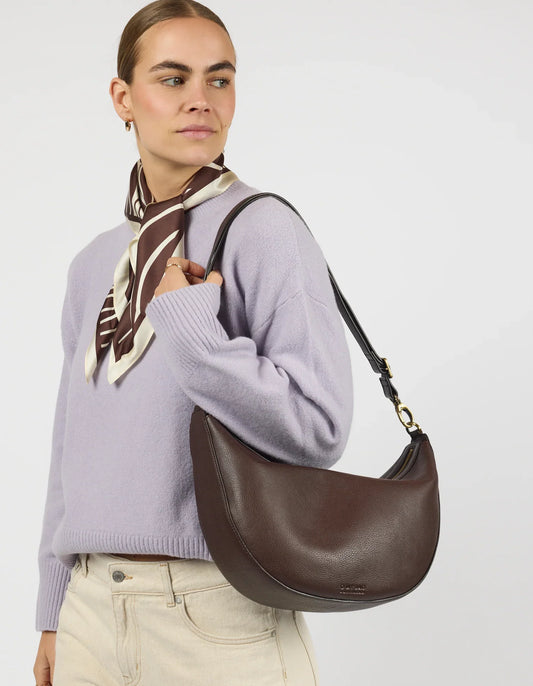 O MY BAG - Leo Maxi Chocolate Soft Grain Leather - WERTE FREUNDE