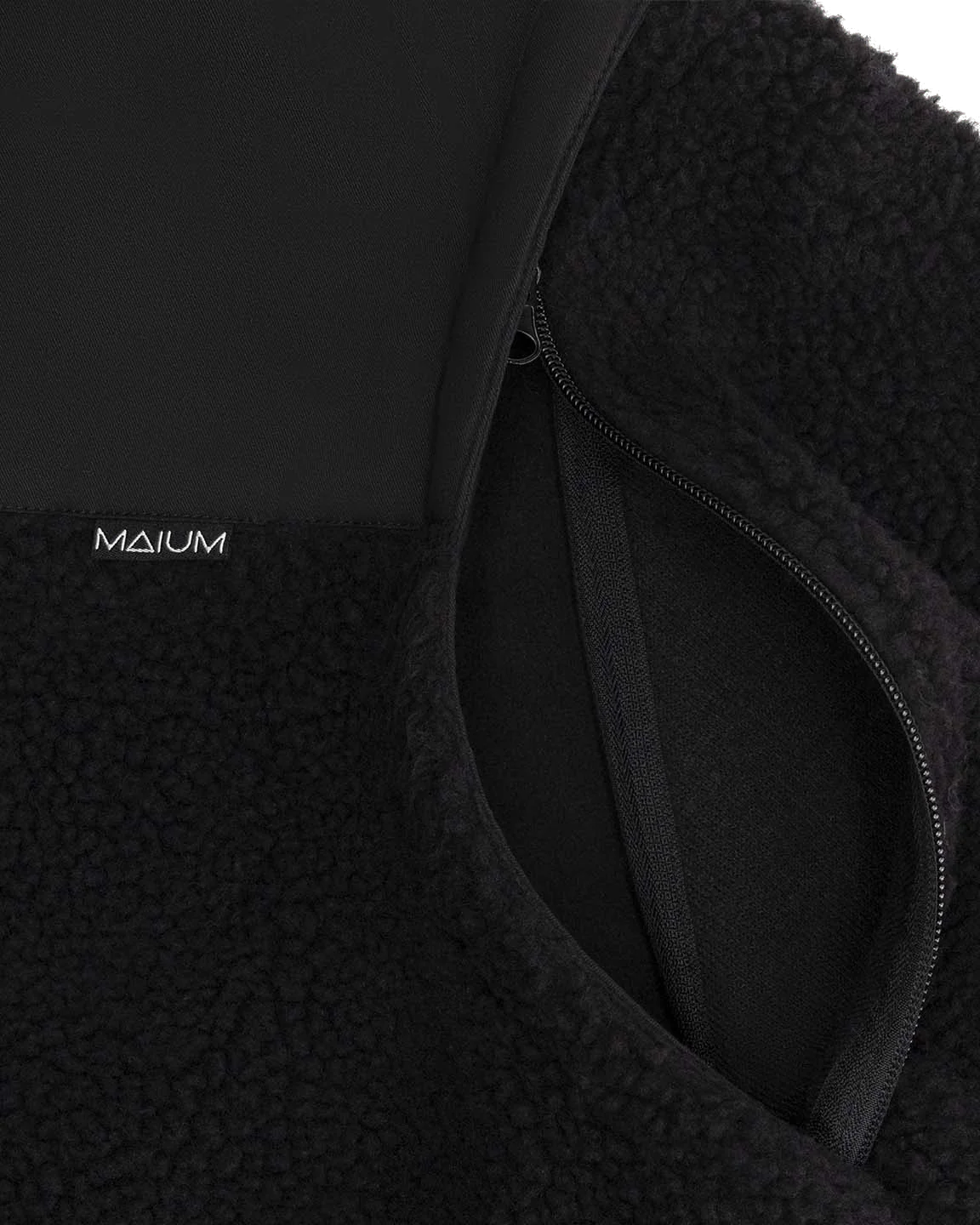 MAIUM - Teddy Zip-Off Cardigan Black - WERTE FREUNDE