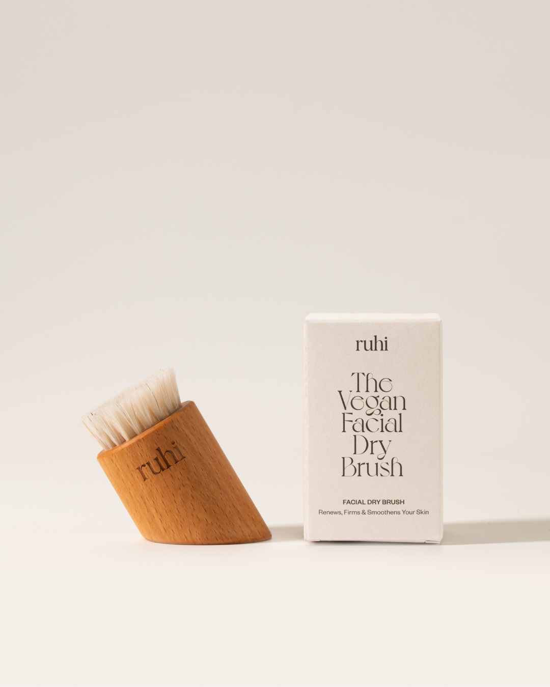 ruhi - The Vegan Facial Dry Brush 1Stk. - WERTE FREUNDE