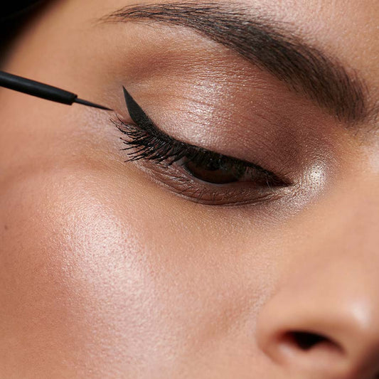 Dr. Hauschka - Liquid Eyeliner black 4g - WERTE FREUNDE