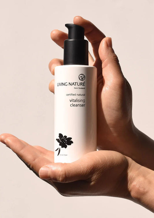 Living Nature - VITALISING CLEANSER 120ml - WERTE FREUNDE