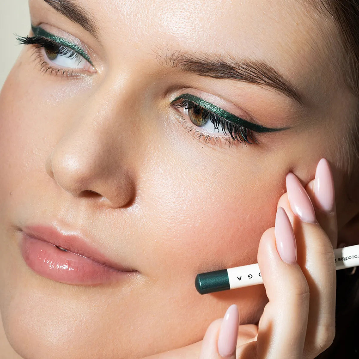 UOGA UOGA - Eye Liner Pencil 1 Stk. - WERTE FREUNDE