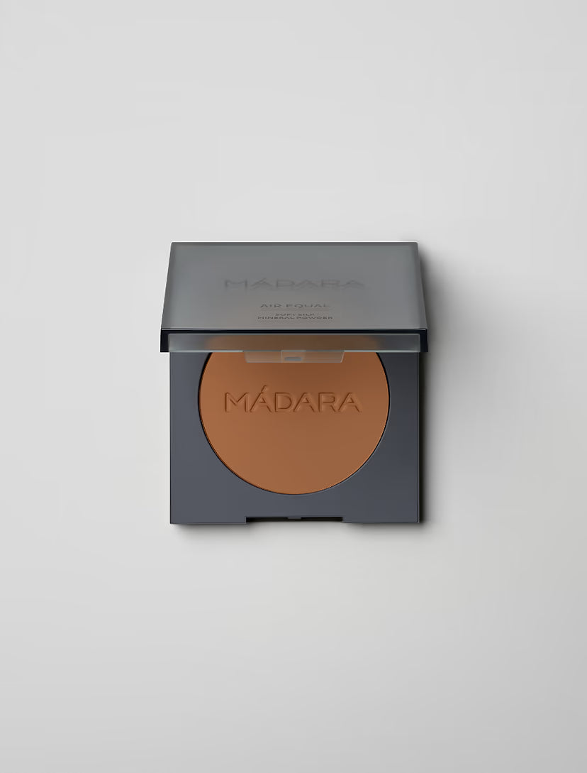 MADARA - AIR EQUAL soft silk mineral powder 9g - WERTE FREUNDE