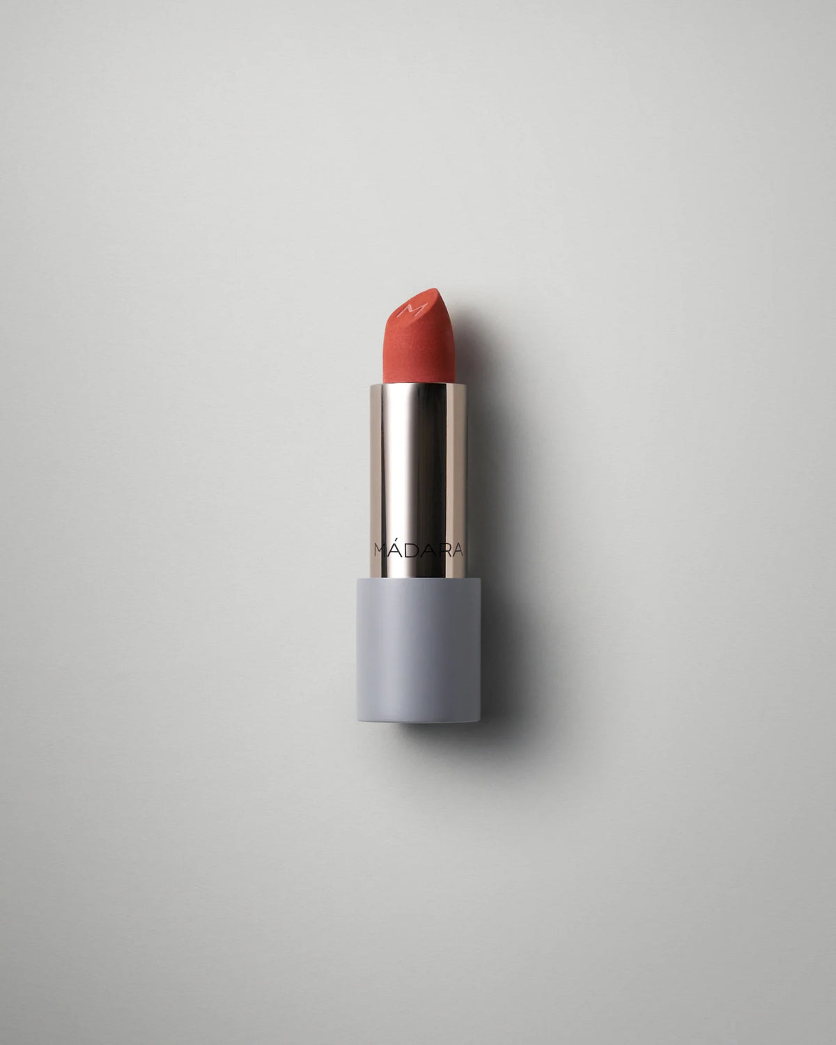 MADARA - VELVET WEAR Matte Cream Lipstick 3,8g