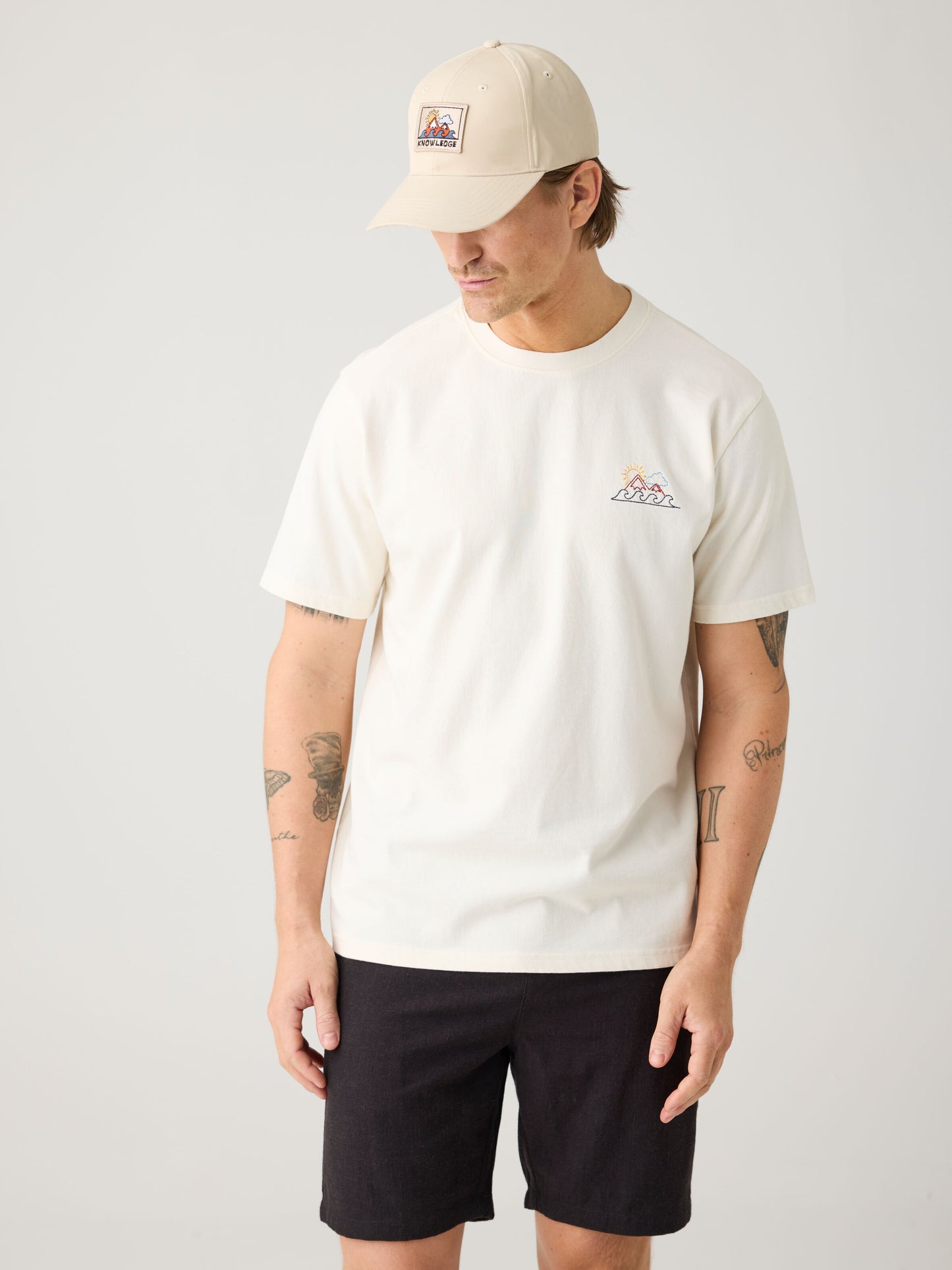 KCA - Chest print t-shirt Egret - WERTE FREUNDE