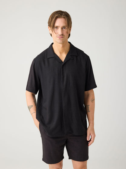 KCA - Relaxed Linen-mix short sleeve shirt Black Jet - WERTE FREUNDE
