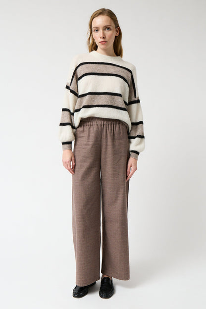 amt. - Nut Pants Tartan Brown