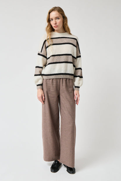 amt. - Nut Pants Tartan Brown