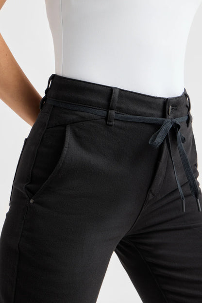 Dawn Denim - DEW Flared Soft Denim - French Pocket Stay Black