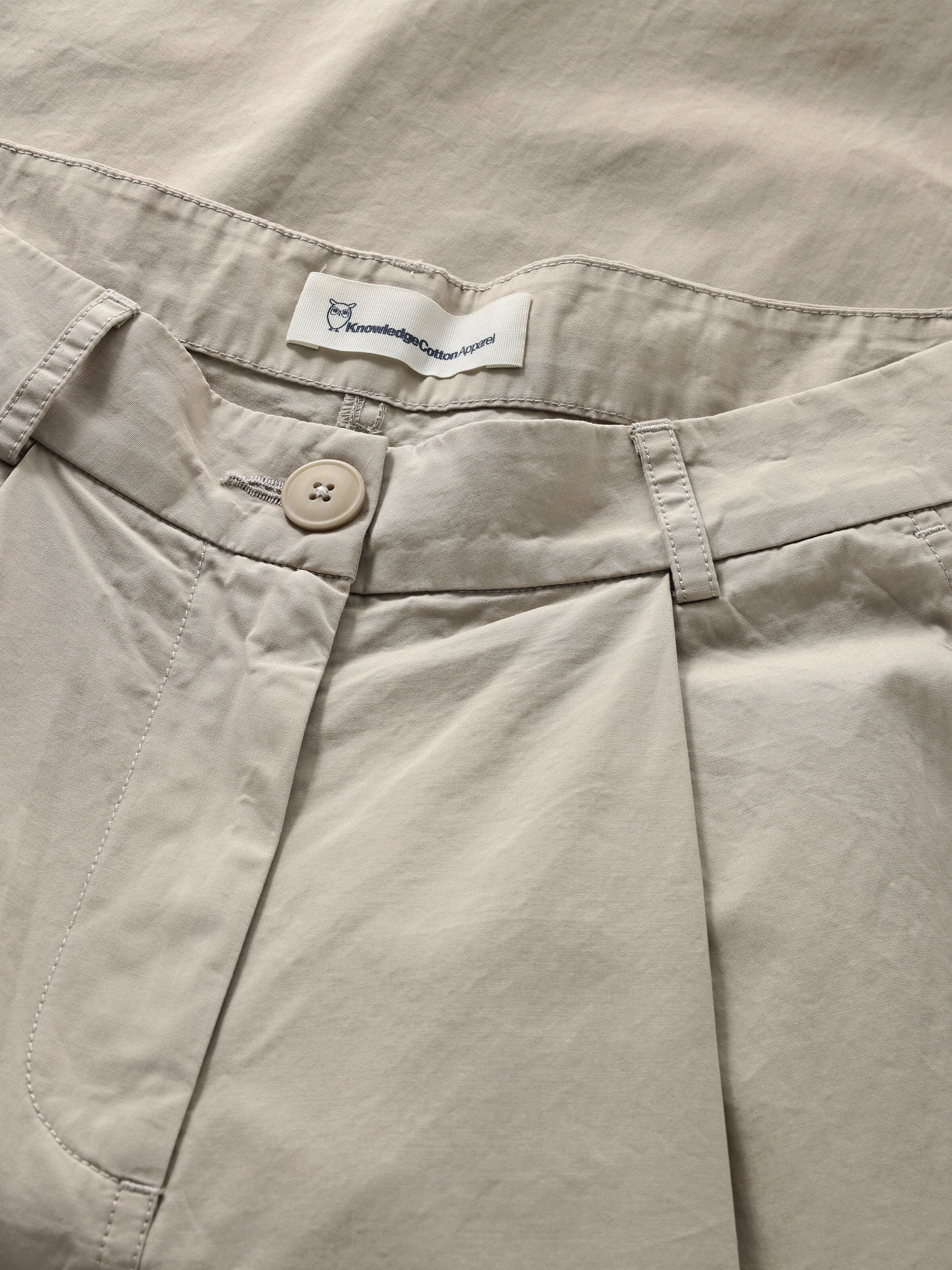 KCA - Poplin pleat pants Light feather gray - WERTE FREUNDE
