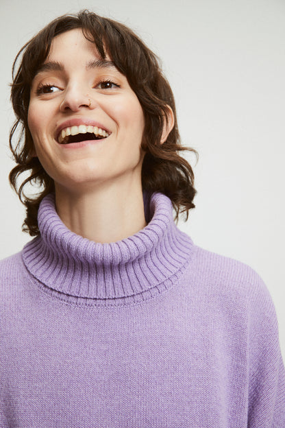 RITA ROW - TETON Oversize Turtleneck Sweater LILAC
