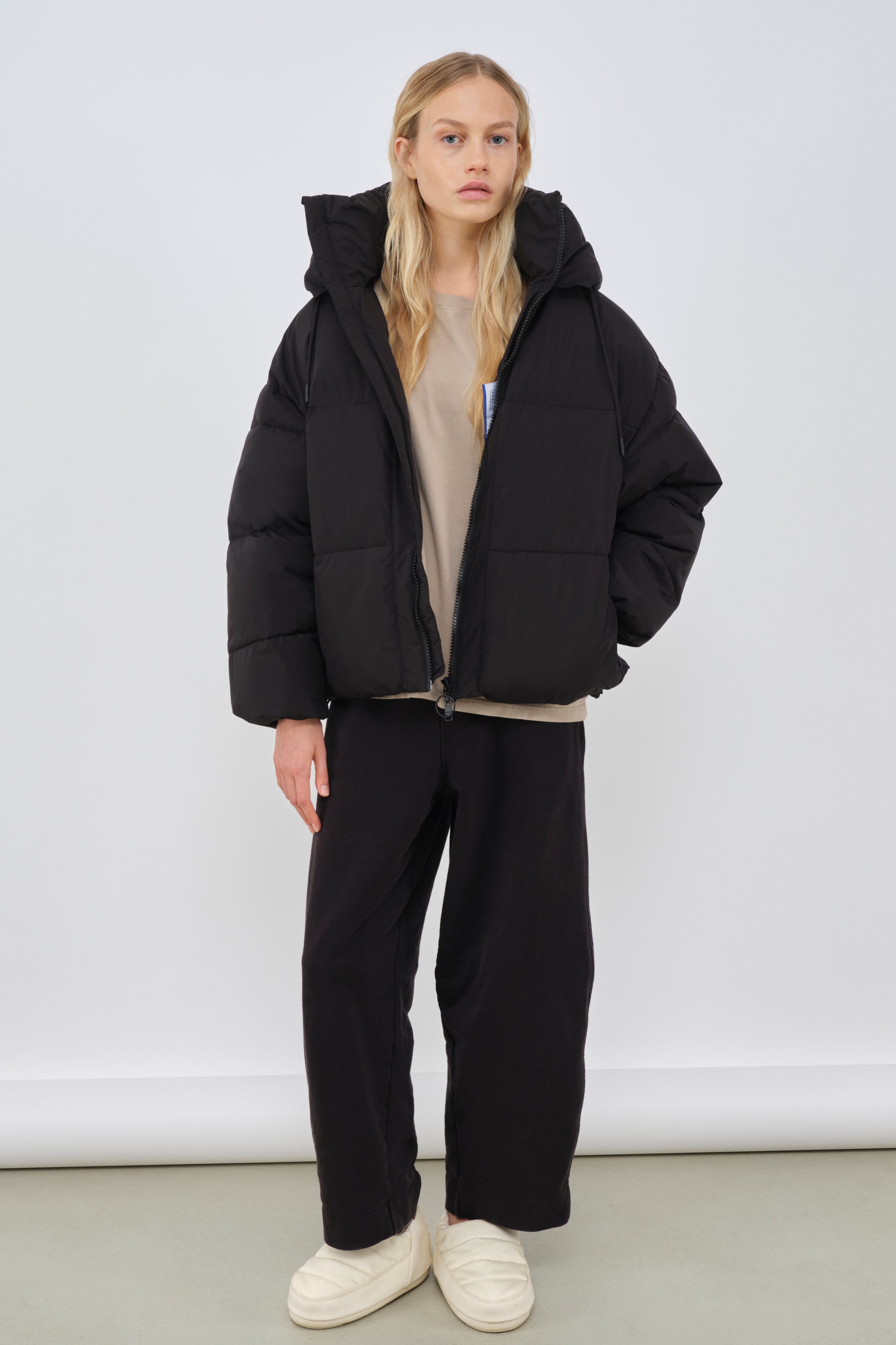 embassy - ZONZA PUFFER JACKET BLACK - WERTE FREUNDE