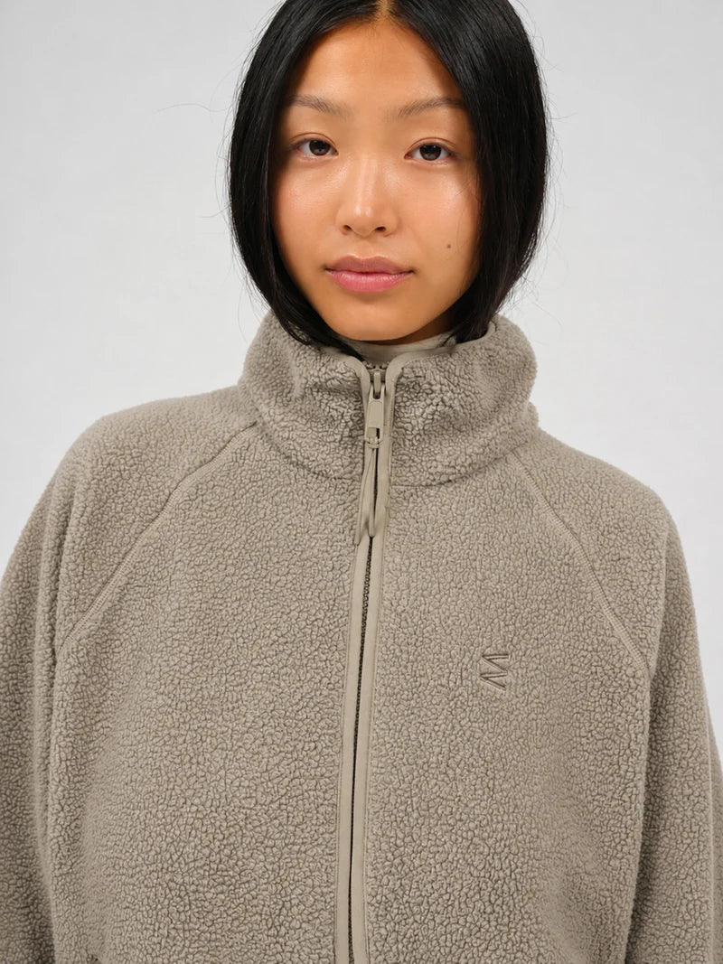 embassy - CALI FLEECE JACKET PALE OLIVE