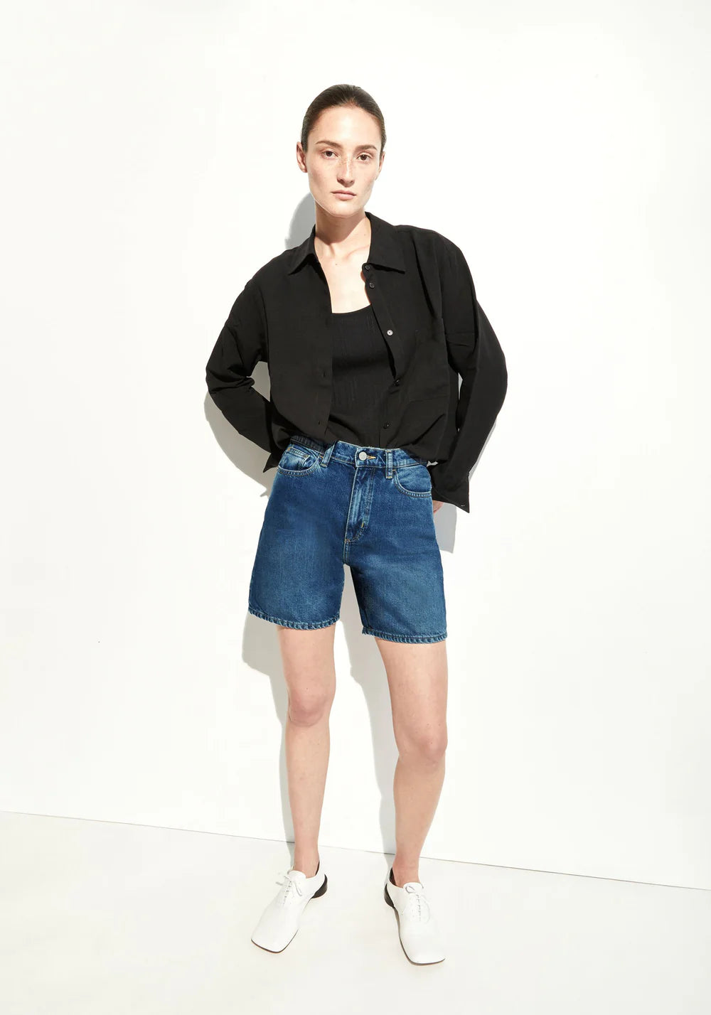 Armedangels - SHEAARI DENIM SHORT wavy blue - WERTE FREUNDE