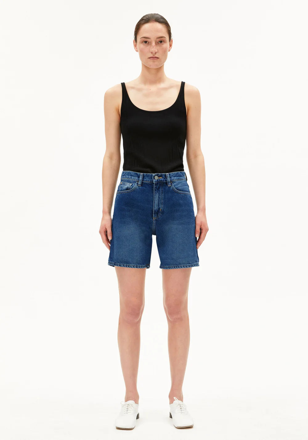 Armedangels - SHEAARI DENIM SHORT wavy blue - WERTE FREUNDE