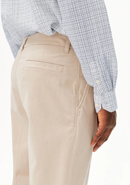 Armedangels - TAAMIR PLISSIERTE CHINOHOSE sandstone - WERTE FREUNDE