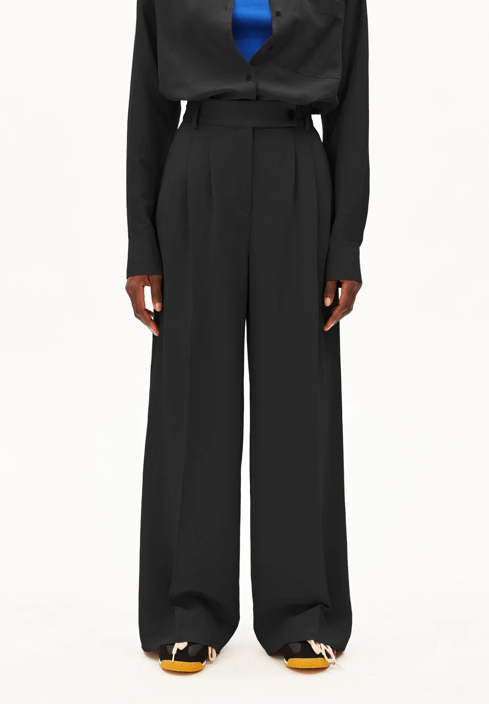 Armedangels - KAAYUA LEINENHOSE black - WERTE FREUNDE