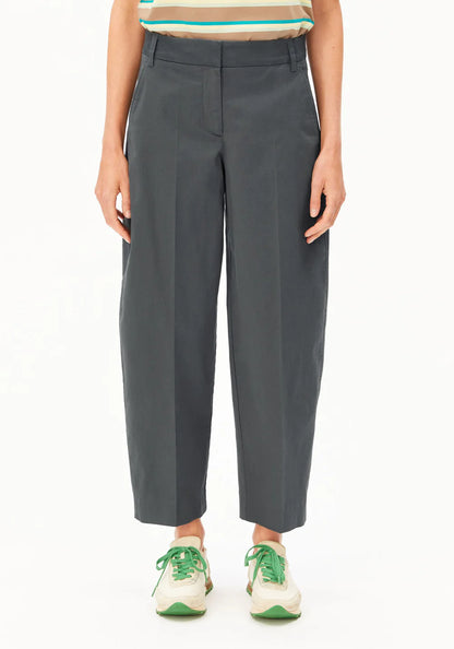 Armedangels - BARREL LEG TWILL PANT space steel - WERTE FREUNDE