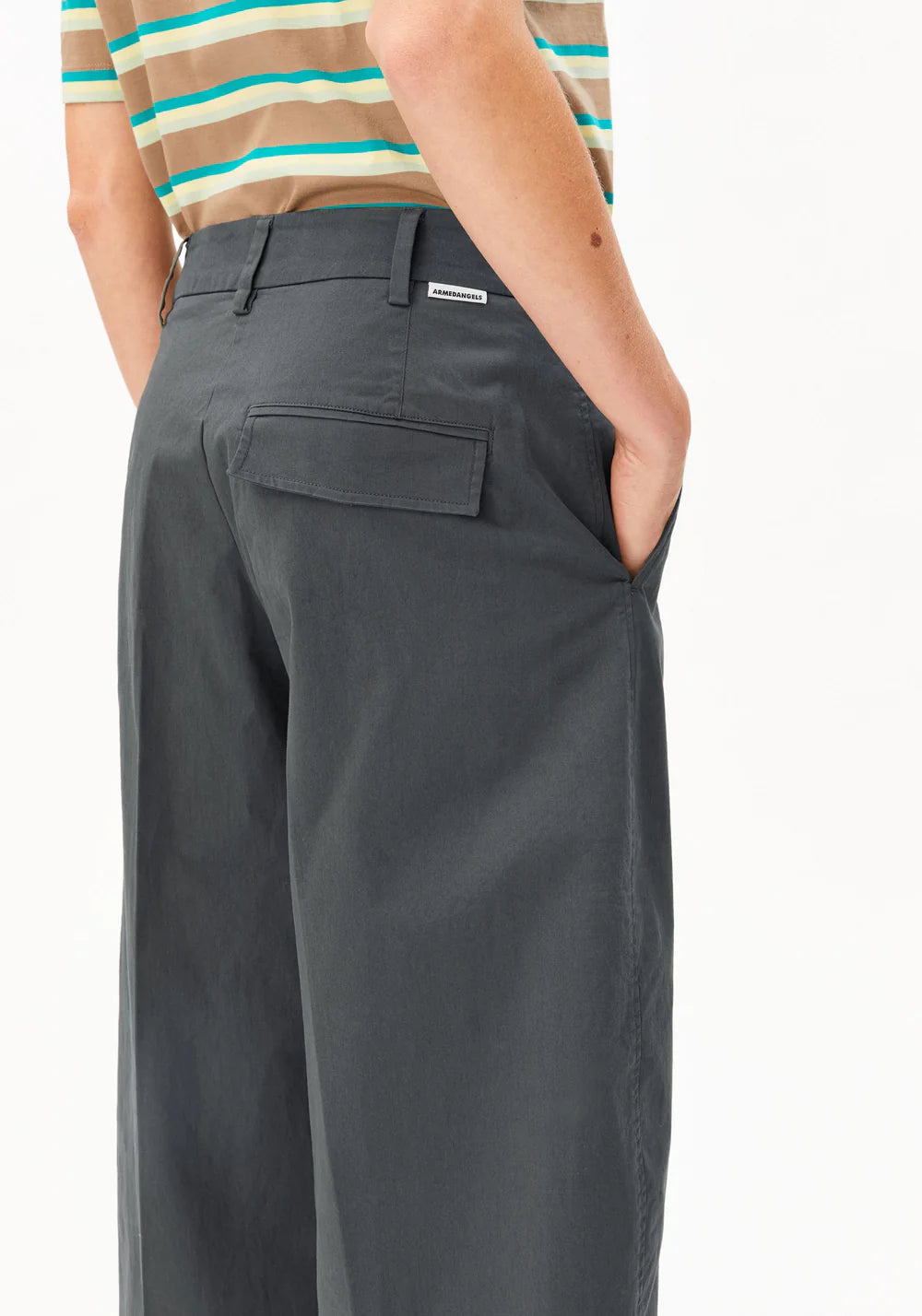 Armedangels - BARREL LEG TWILL PANT space steel - WERTE FREUNDE