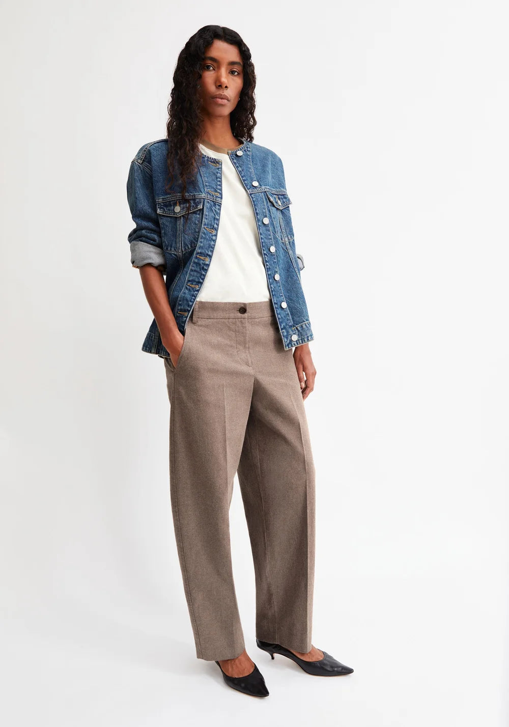 Armedangels - HERRINGBONE BARREL LEG PANT Hose Stoffhose claystone-soft nougat