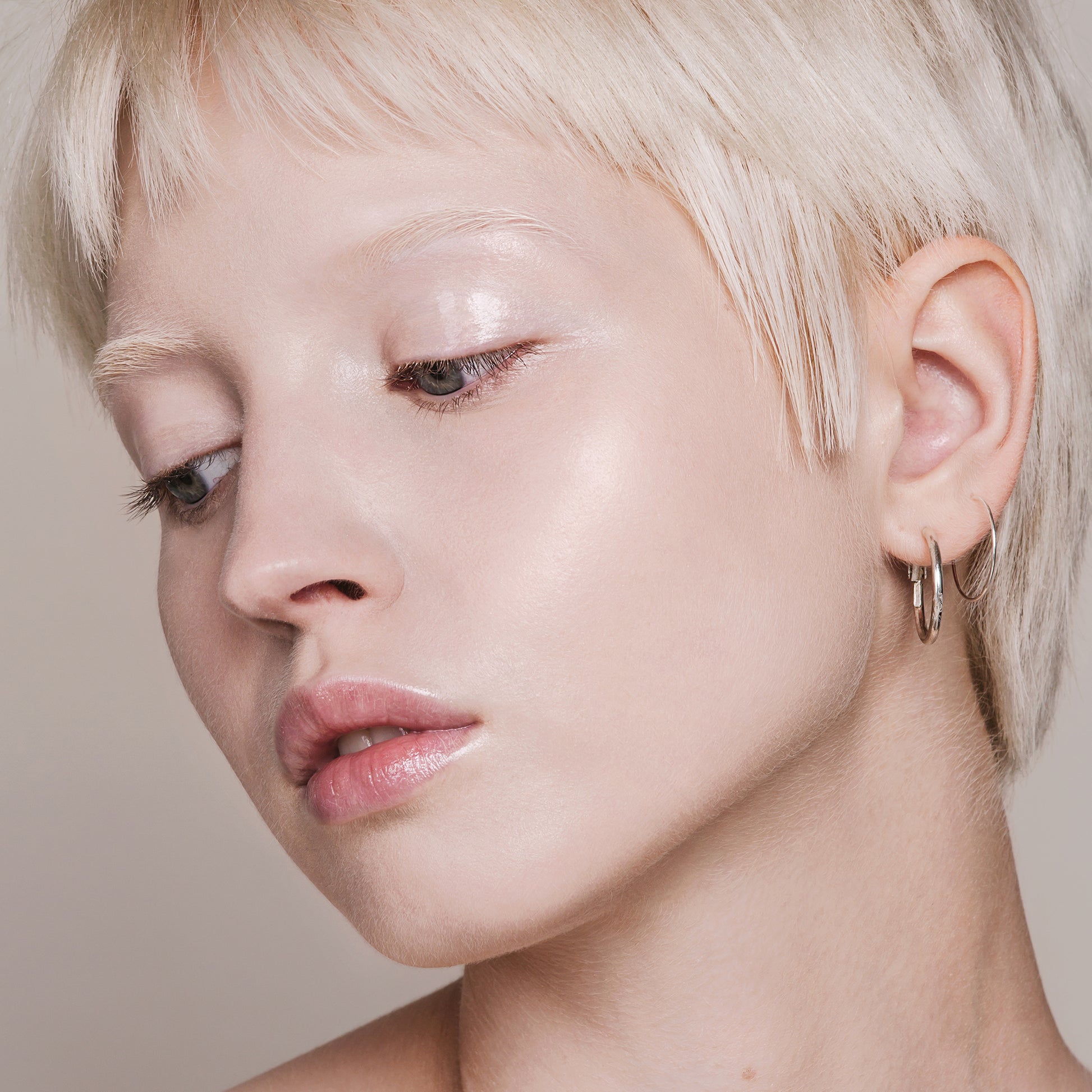 MADARA - SKIN EQUAL FOUNDATION, 30ml - WERTE FREUNDE
