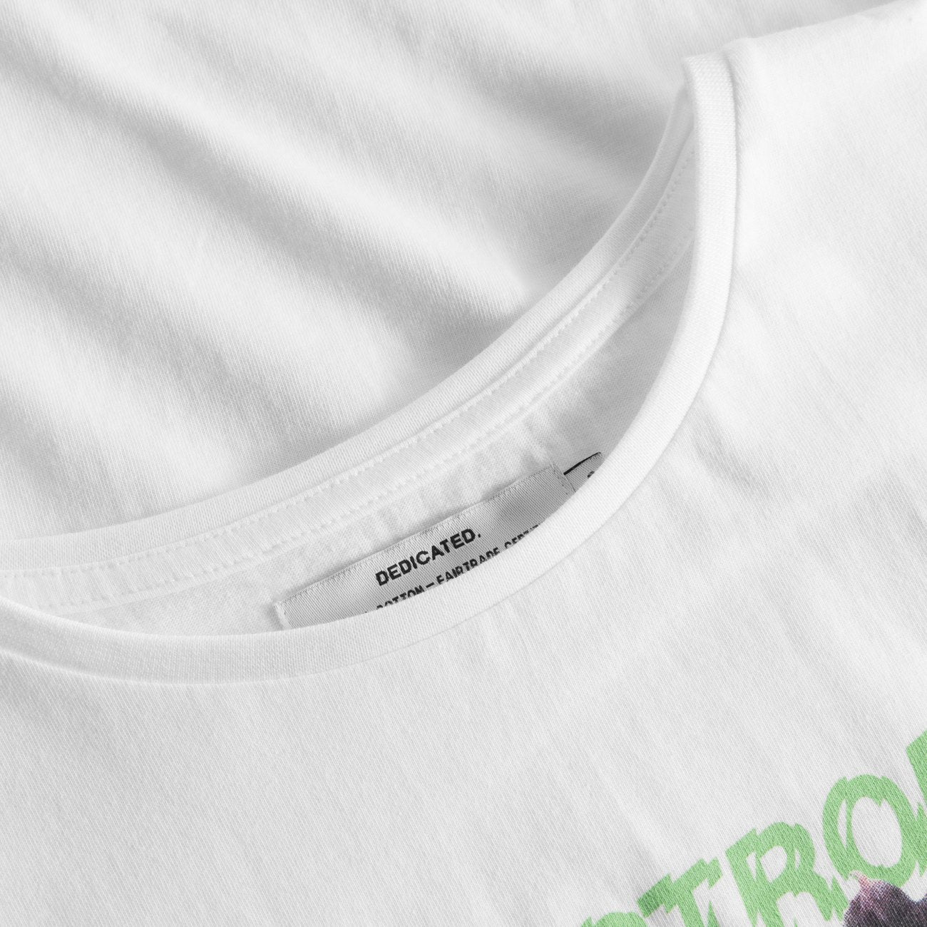 DEDICATED - T-shirt Visby Catastrophe White