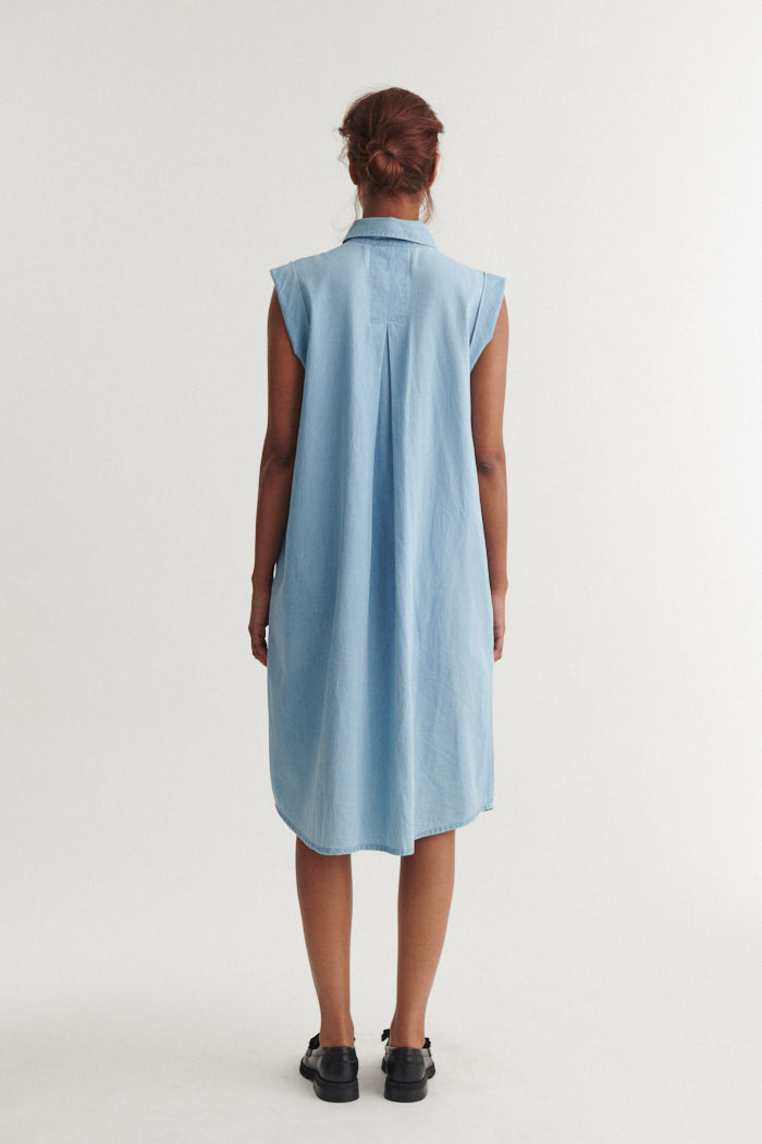 Basic Apparel - Cody Dress Light Wash - WERTE FREUNDE