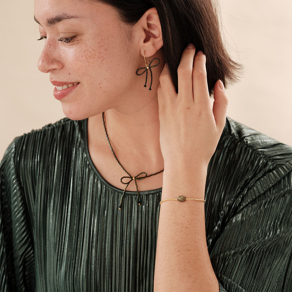 a beautiful story - Wishful Black Onyx Green Colored Necklace GC - WERTE FREUNDE