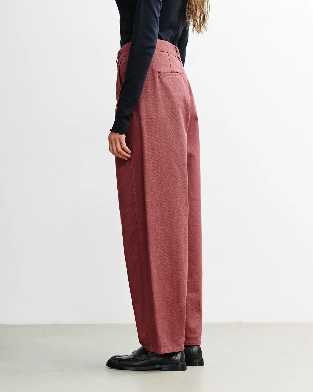 ROTHOLZ - Barrel-Leg Pant Washed Burgundy