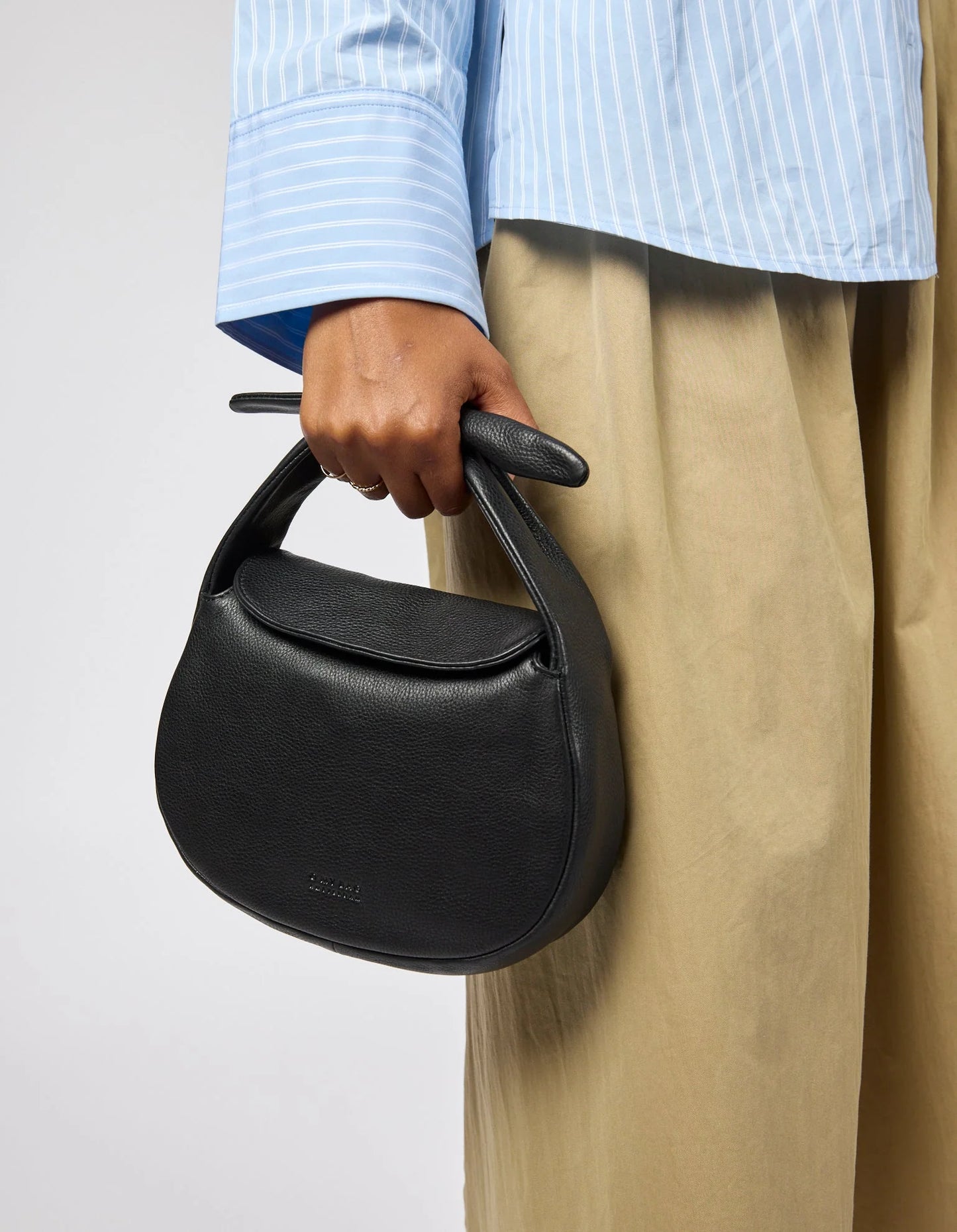 O MY BAG - Coco Croissant - Black Soft Grain - WERTE FREUNDE