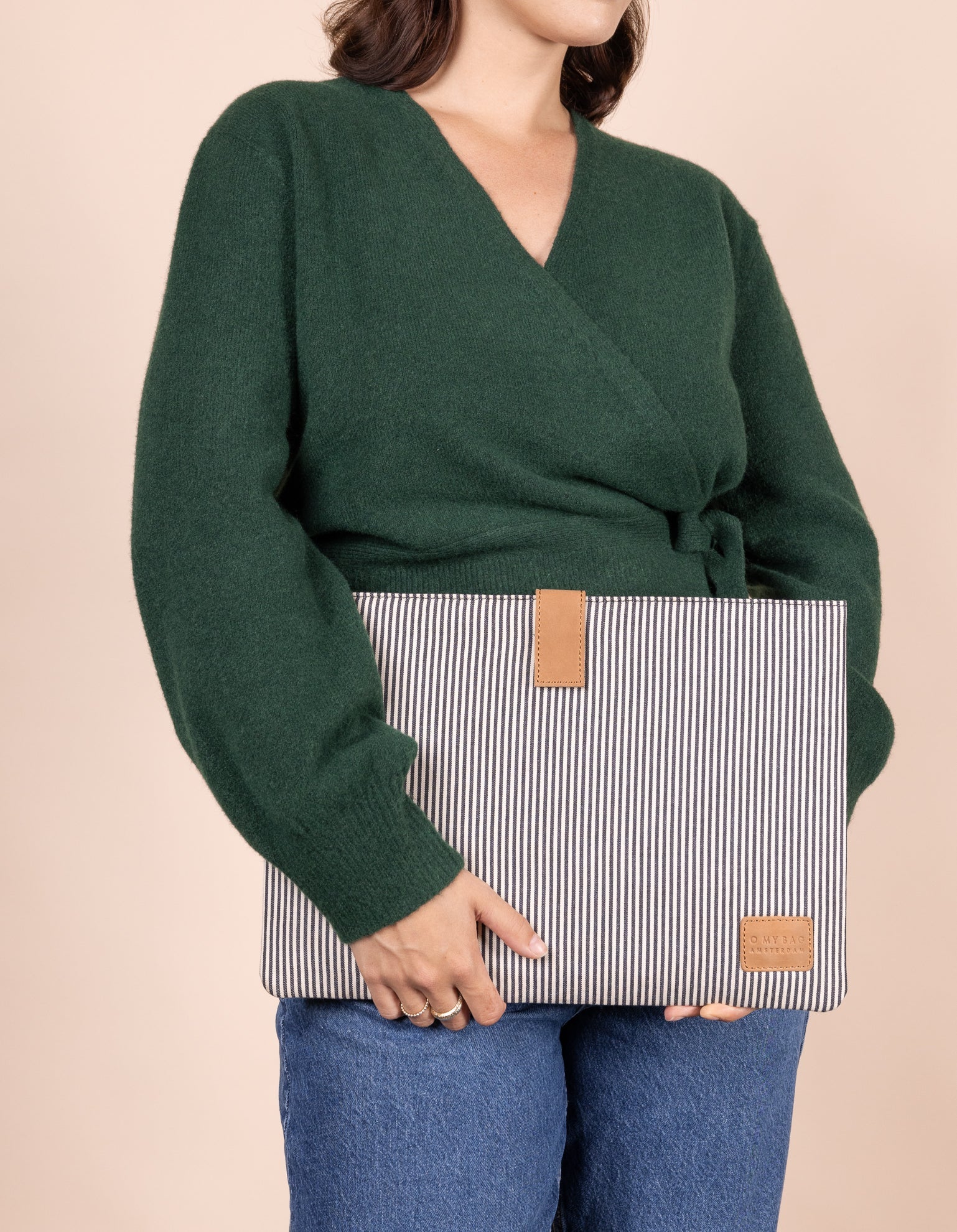 Cotton laptop bag deals