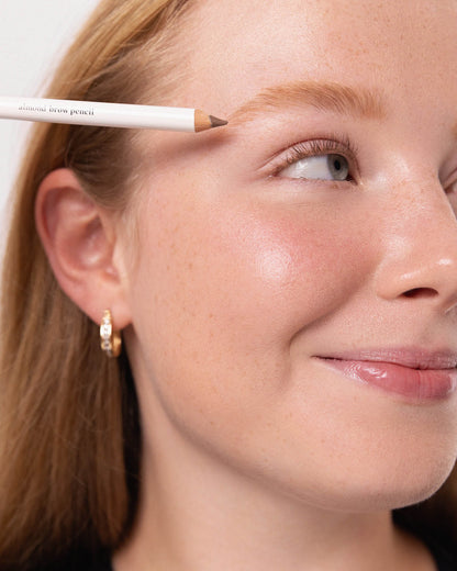 Ere Perez - Almond Oil Eyebrow Pencil 1,1g
