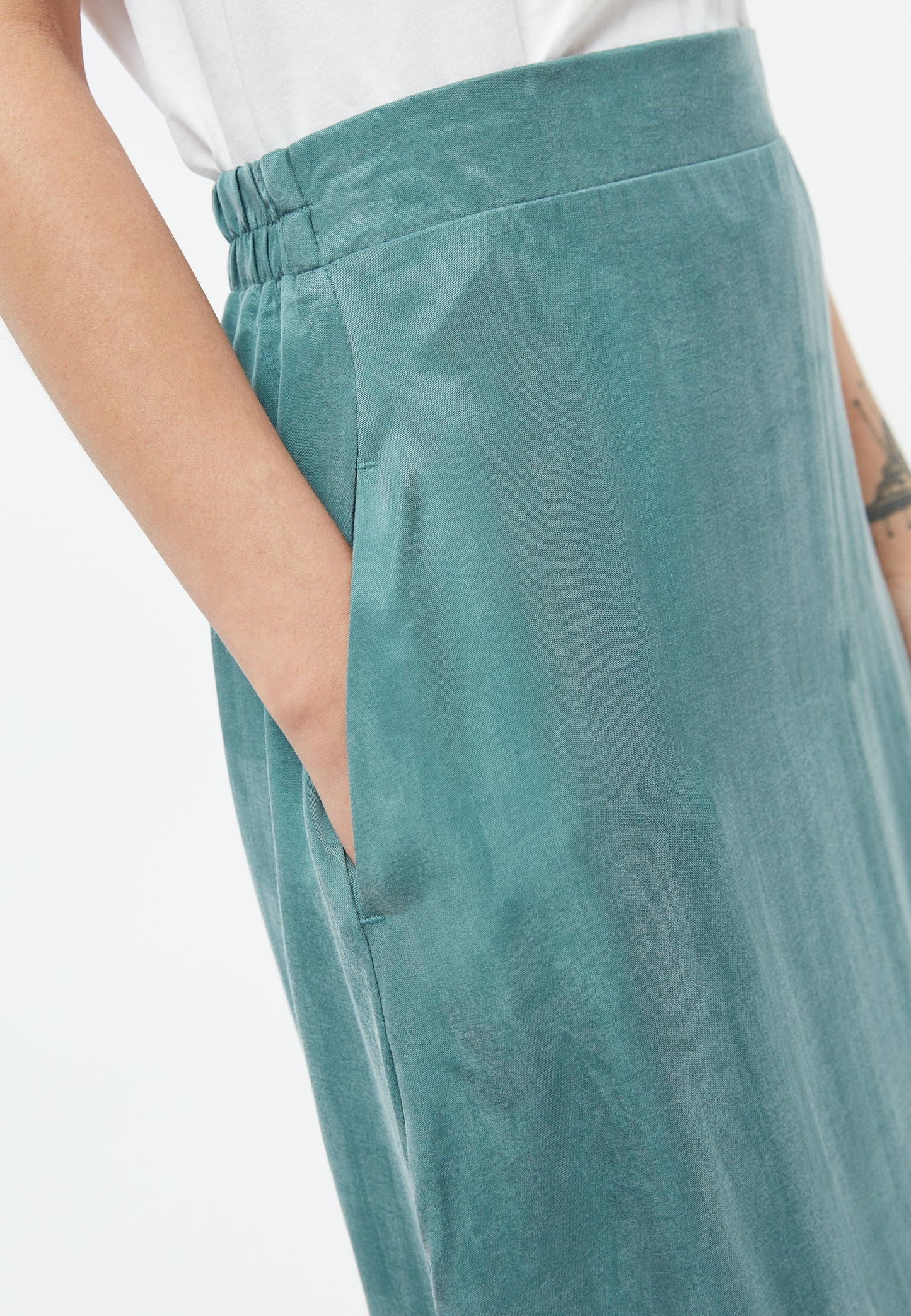 GIVN - GBVana Skirt Graphite Green (Tencel) - WERTE FREUNDE