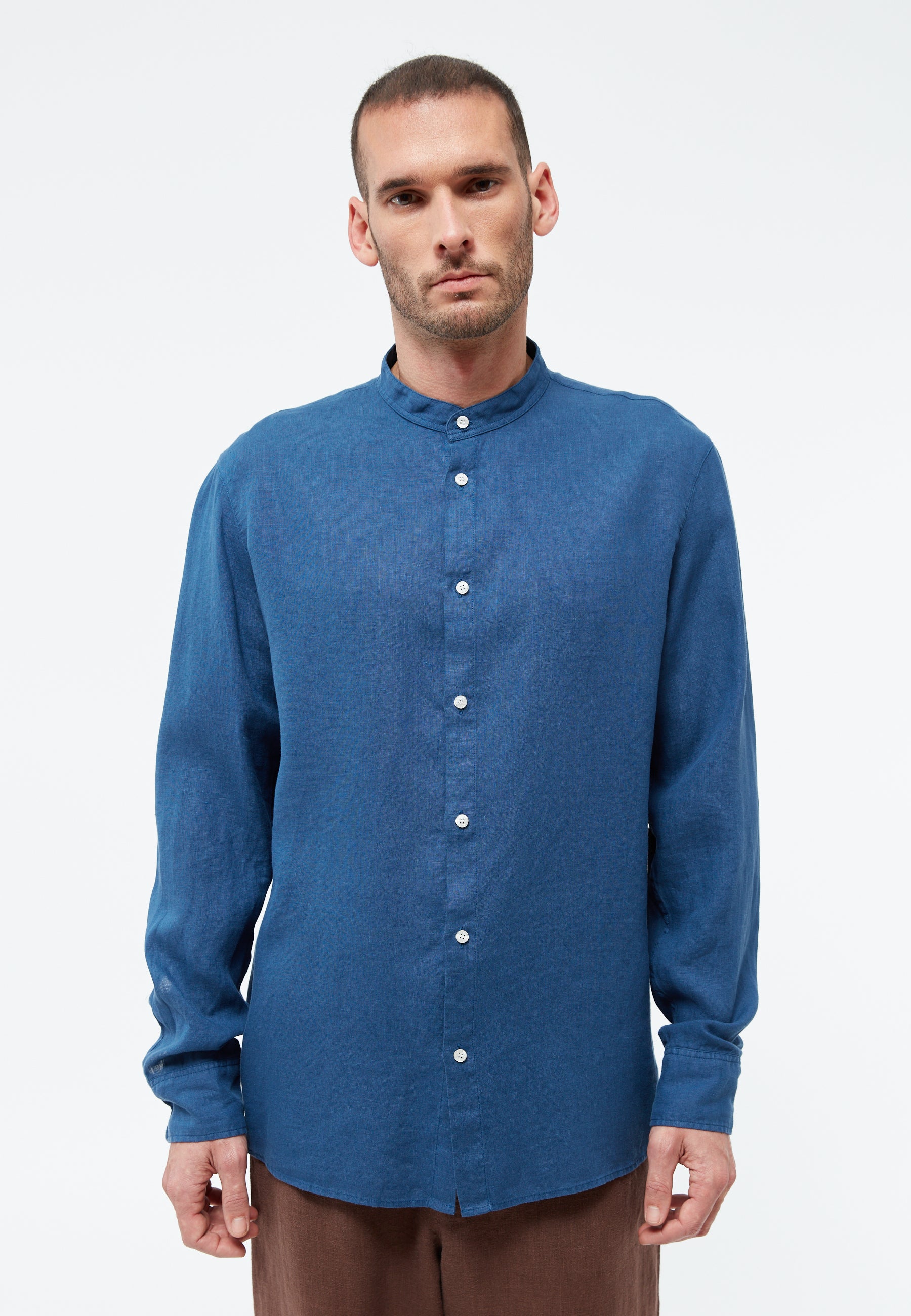 GIVN - GBWes Buttoned Shirt Blazing Blue (Linen) - WERTE FREUNDE
