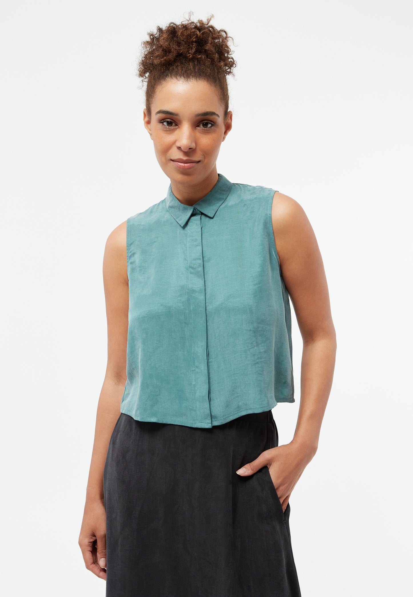 GIVN - GBXenia Blouse Graphite Green (Tencel) - WERTE FREUNDE