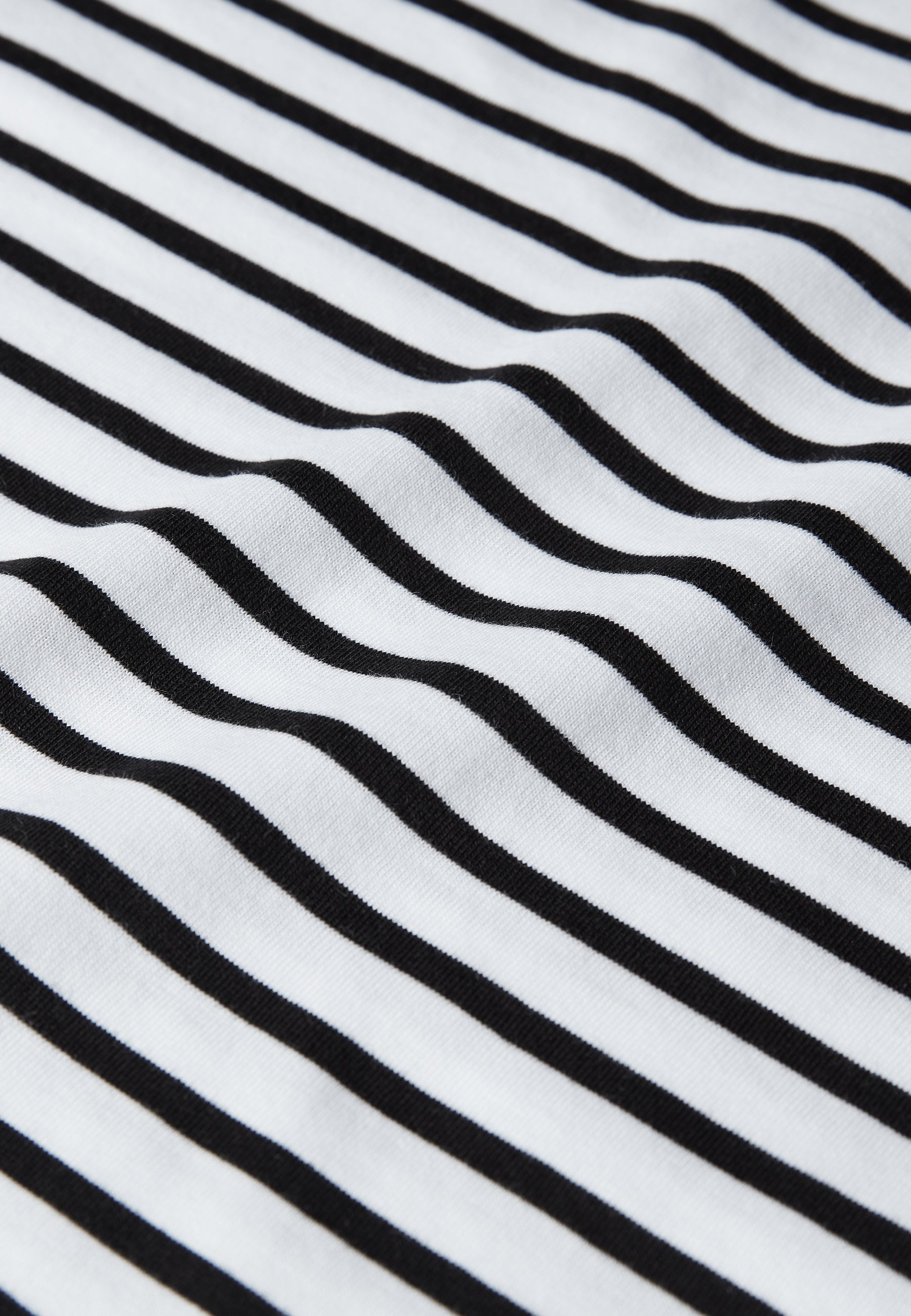 GIVN - GBJulia (Heart) T-Shirt Black / White (Stripes) - WERTE FREUNDE