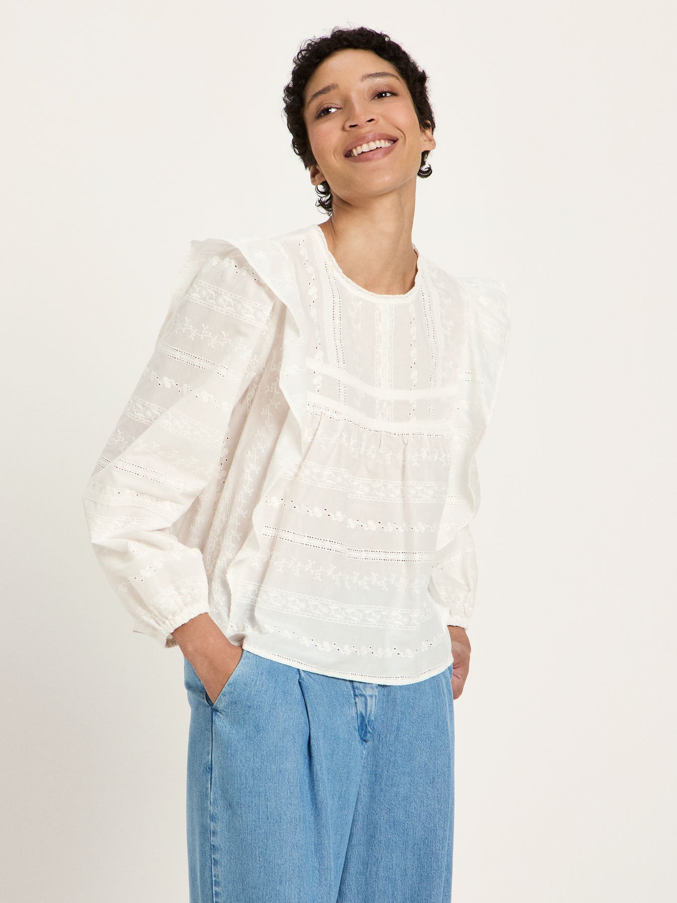 LANIUS - Stickereibluse OCS mit Volant off white - WERTE FREUNDE