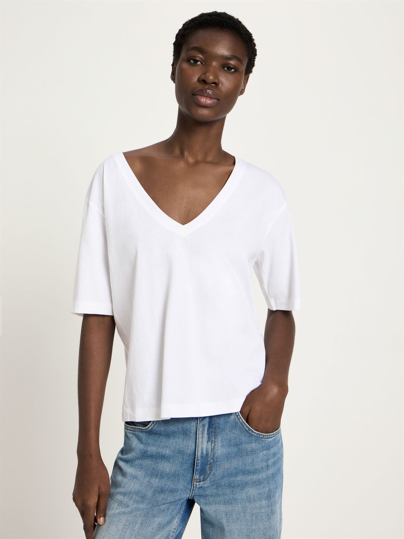 LANIUS - Shirt mit V-Ausschnitt bright white - WERTE FREUNDE