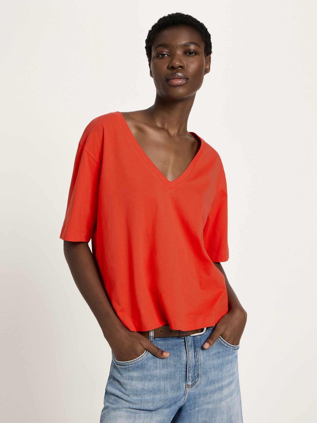 LANIUS - Shirt mit V-Ausschnitt lava red - WERTE FREUNDE