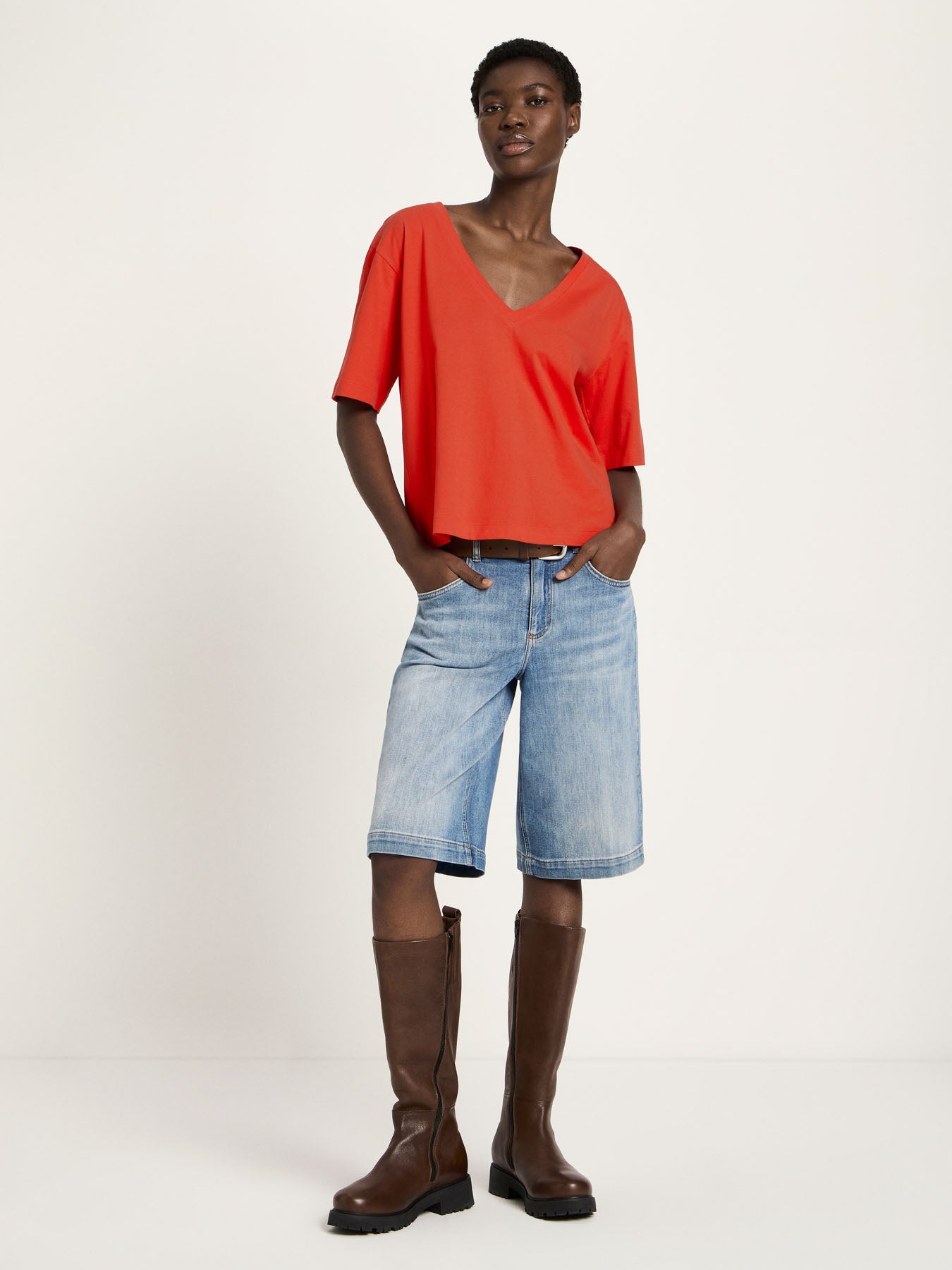 LANIUS - Shirt mit V-Ausschnitt lava red - WERTE FREUNDE