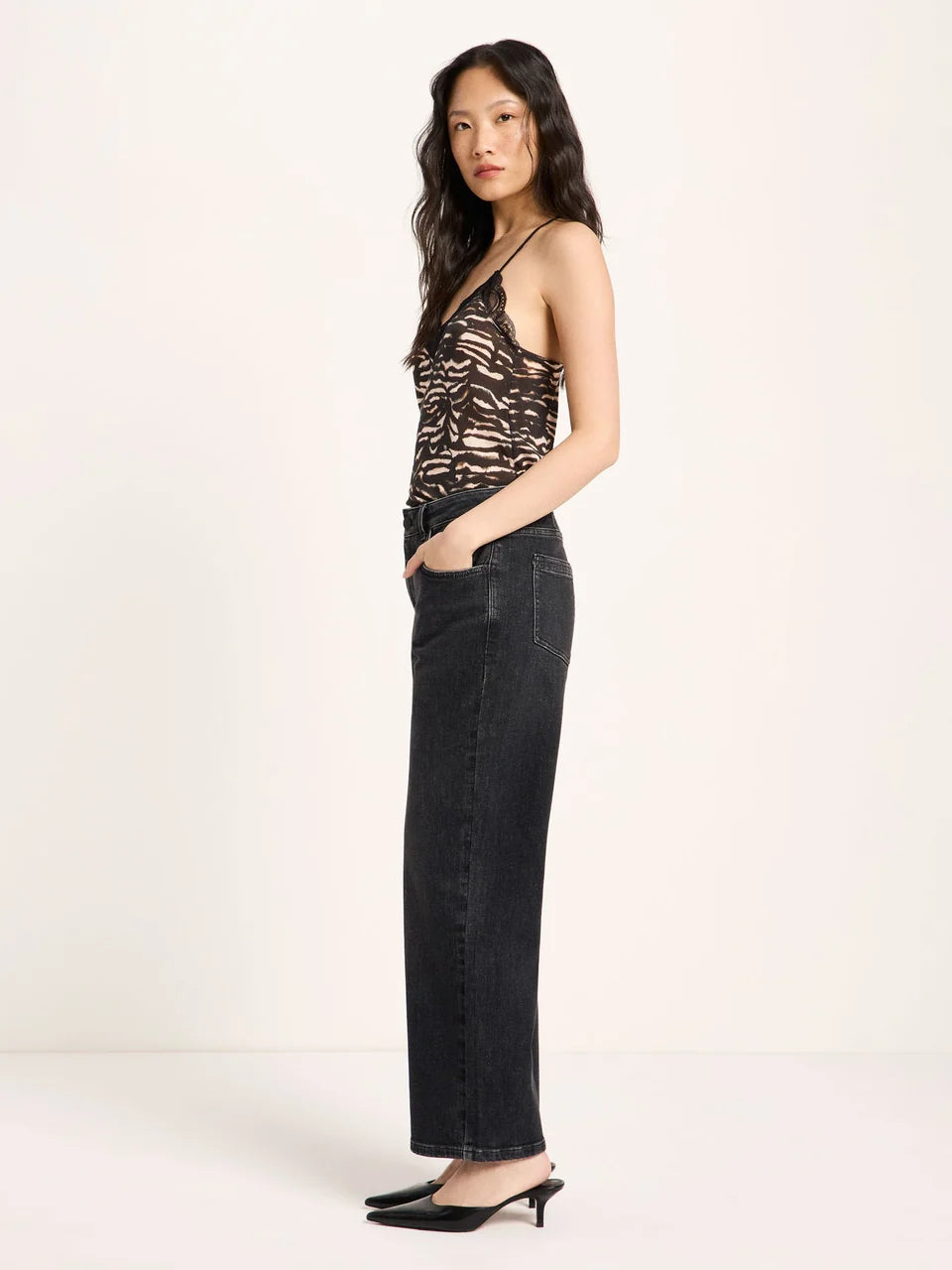 LANIUS - Straight Jeans SAGE smoke black denim