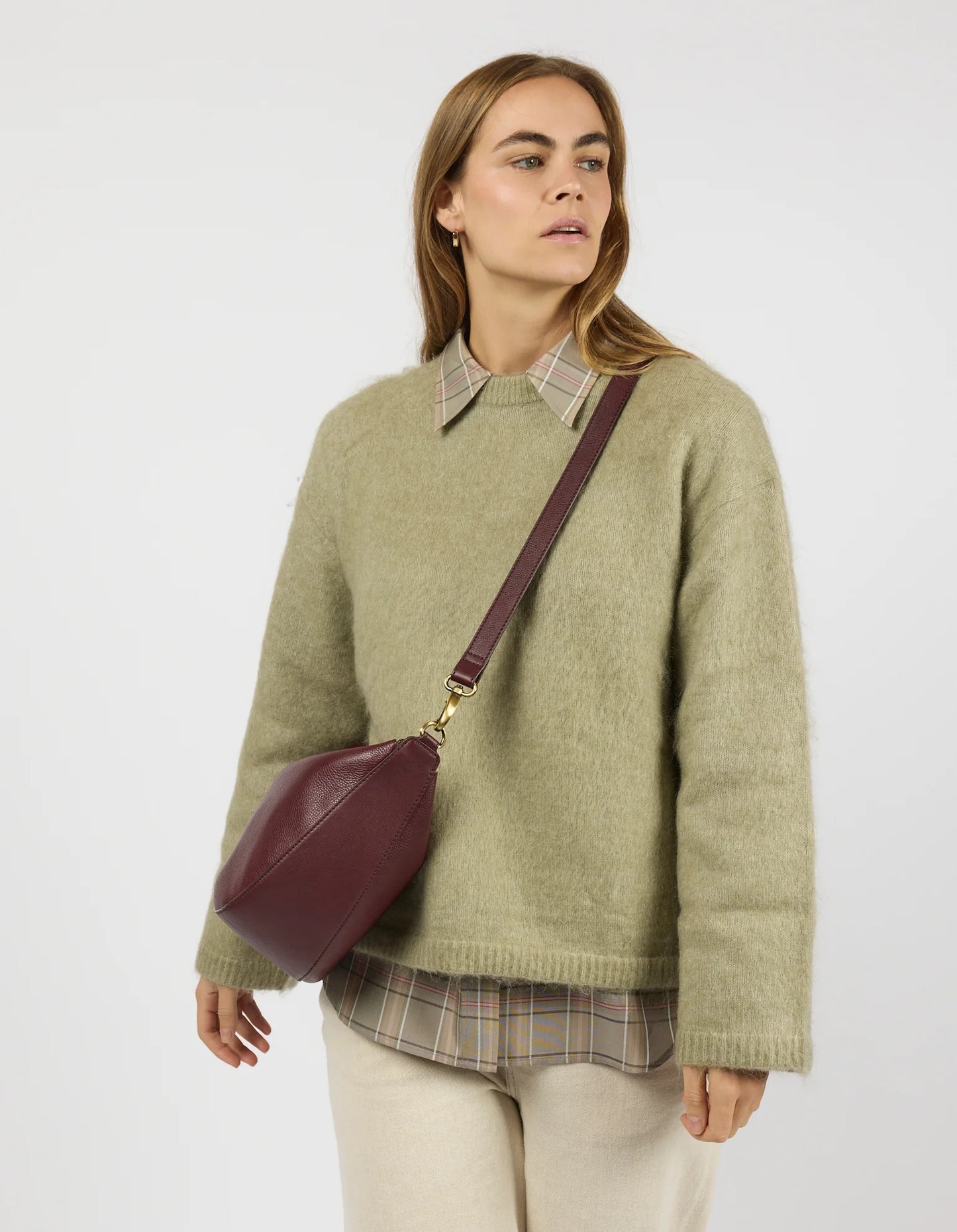 O MY BAG - Leo Maxi Dark Cherry Soft Grain Leather - WERTE FREUNDE