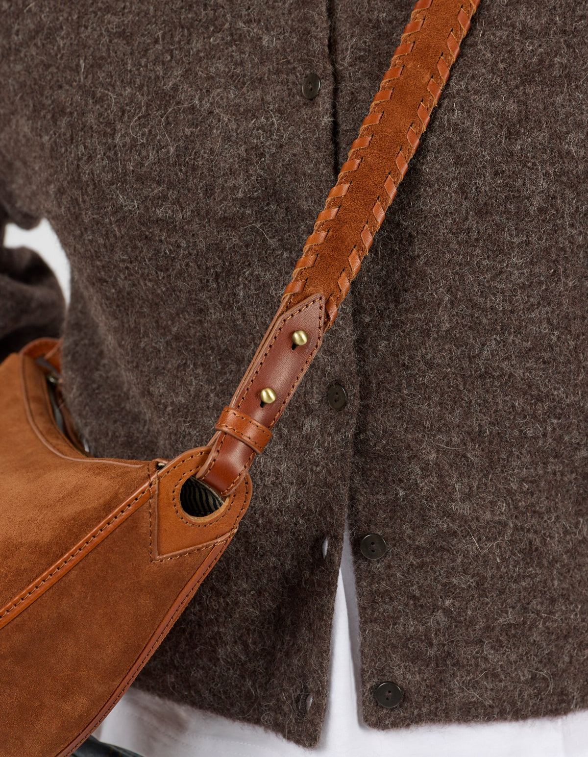 O MY BAG - Leo Midi Crossbody Strap Suède Cognac