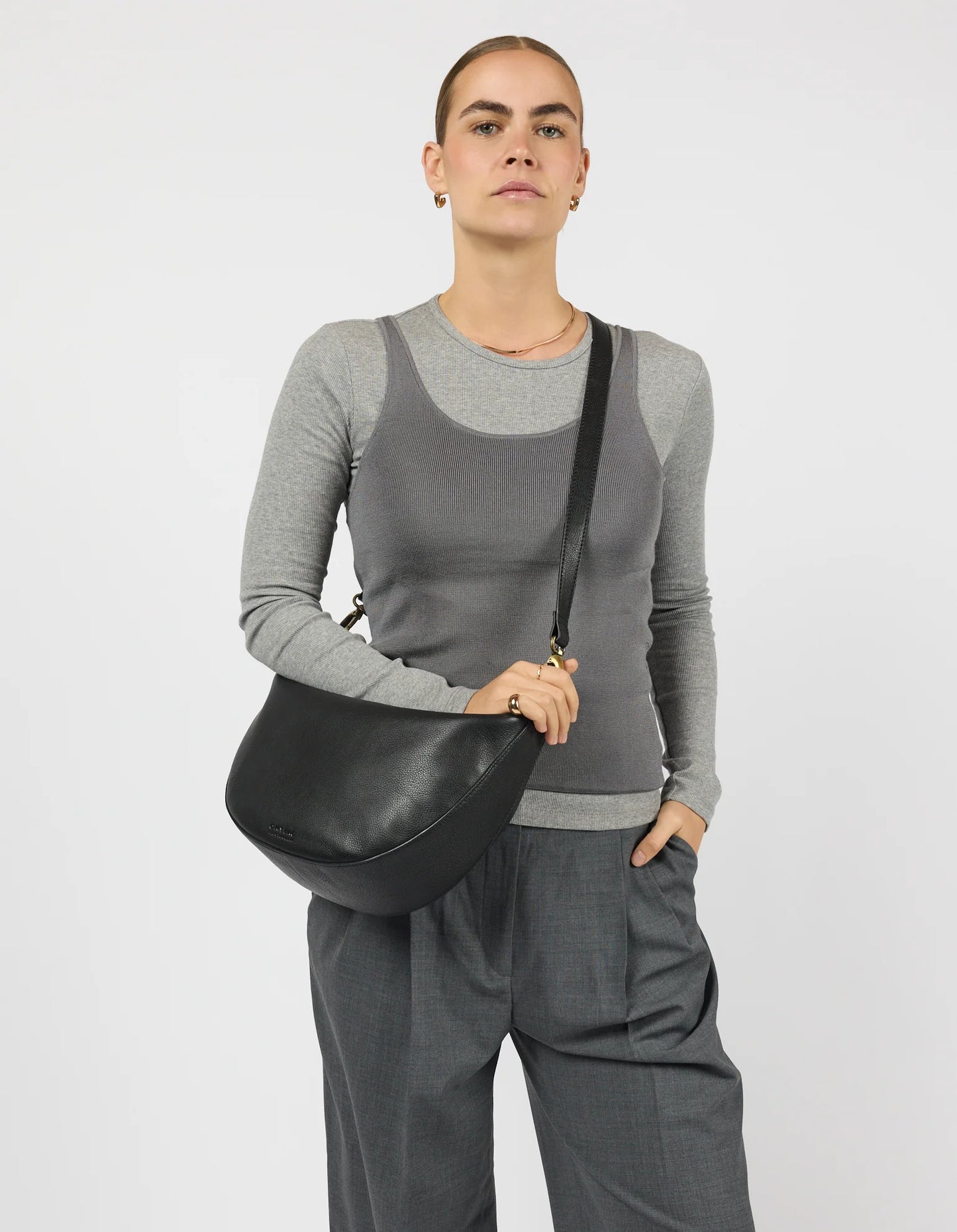 O MY BAG - Leo Maxi Black Soft Grain Leather - WERTE FREUNDE