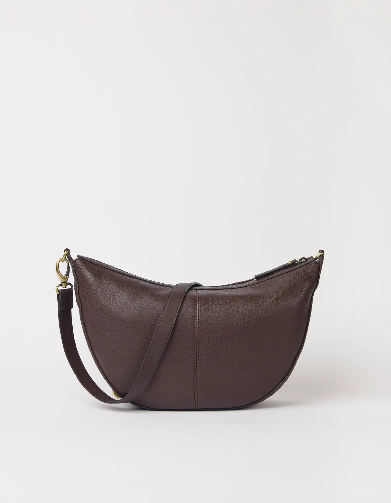 O MY BAG - Leo Maxi Chocolate Soft Grain Leather - WERTE FREUNDE