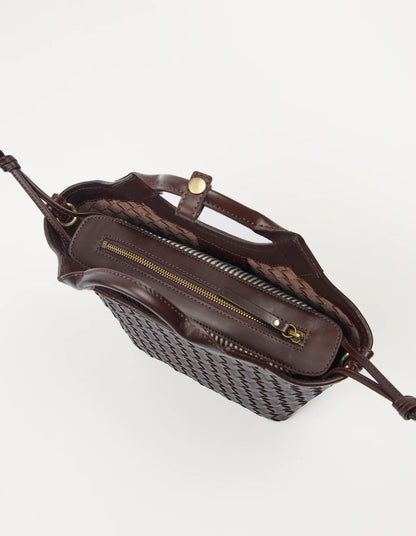 O MY BAG - Mara Midi Chocolate Woven Classic Leather - WERTE FREUNDE
