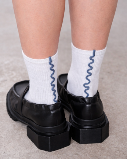 JAN N JUNE - OVERLOCK SOCKS overlock socks turbulence - WERTE FREUNDE